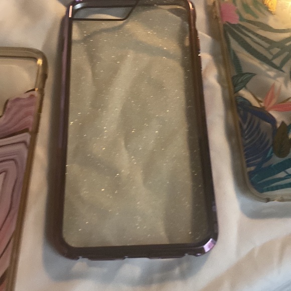 iPhone 8 Plus case - Picture 2 of 4